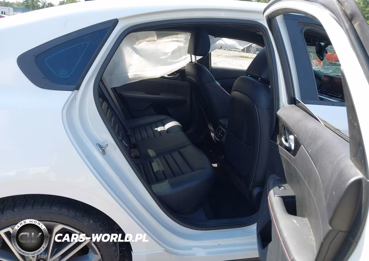 2023 Kia Forte Gt VIN:3KPF44AC5PE618768 - 8