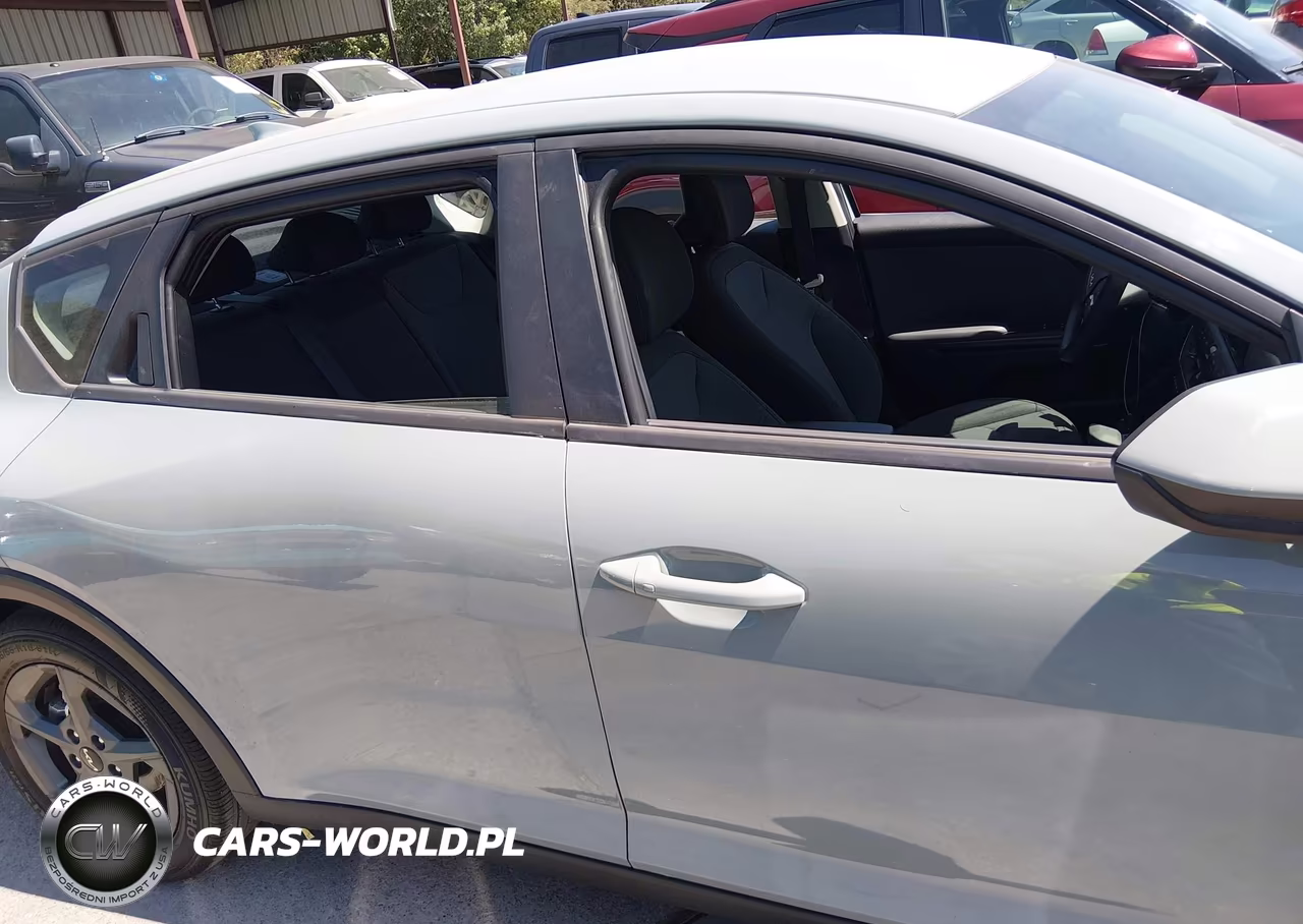 2025 Kia K4 Lxs VIN:3KPFT4DE4SE221688 - 13