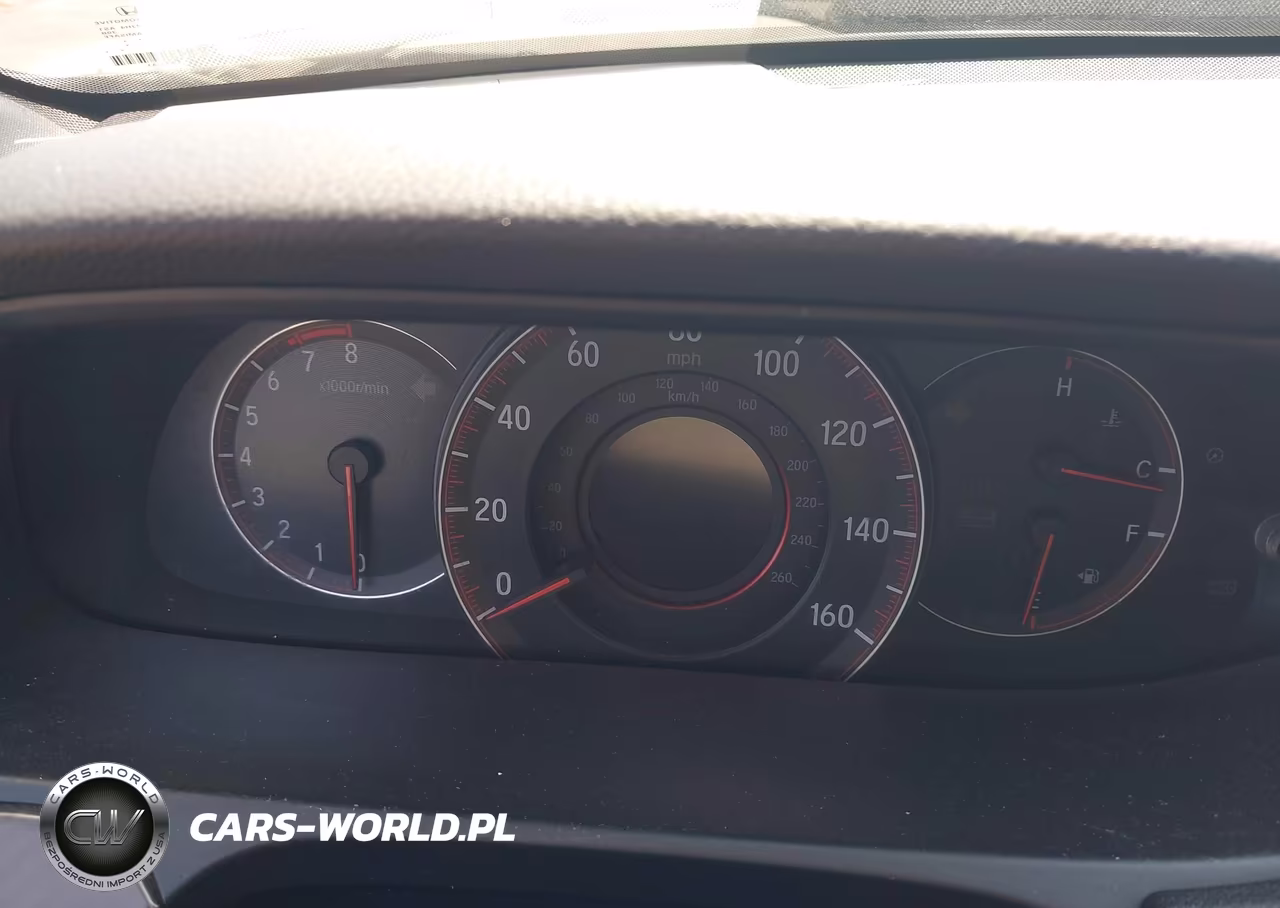2016 Honda Accord Sport VIN:1HGCR2F50GA210122 - 16