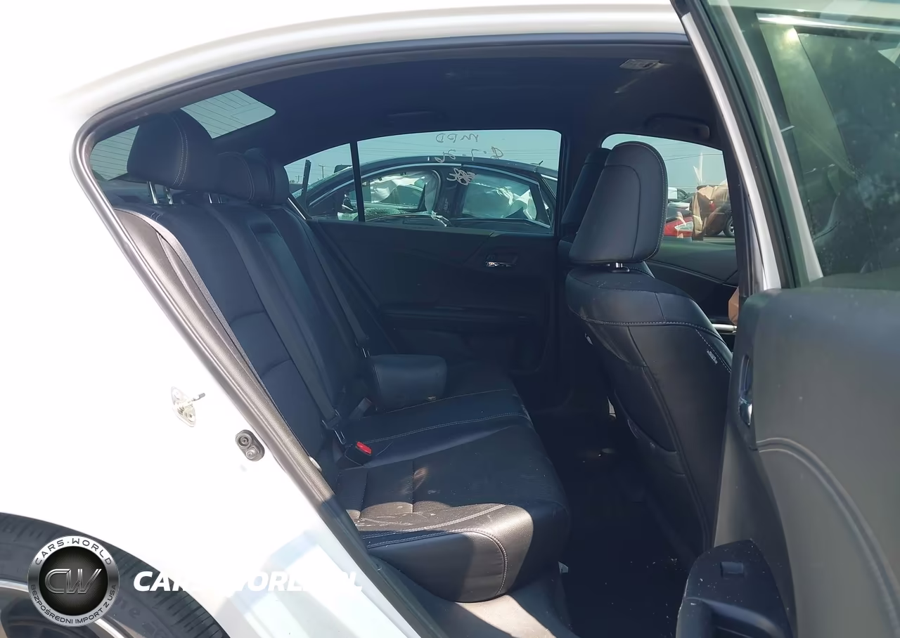 2016 Honda Accord Sport VIN:1HGCR2F50GA210122 - 8