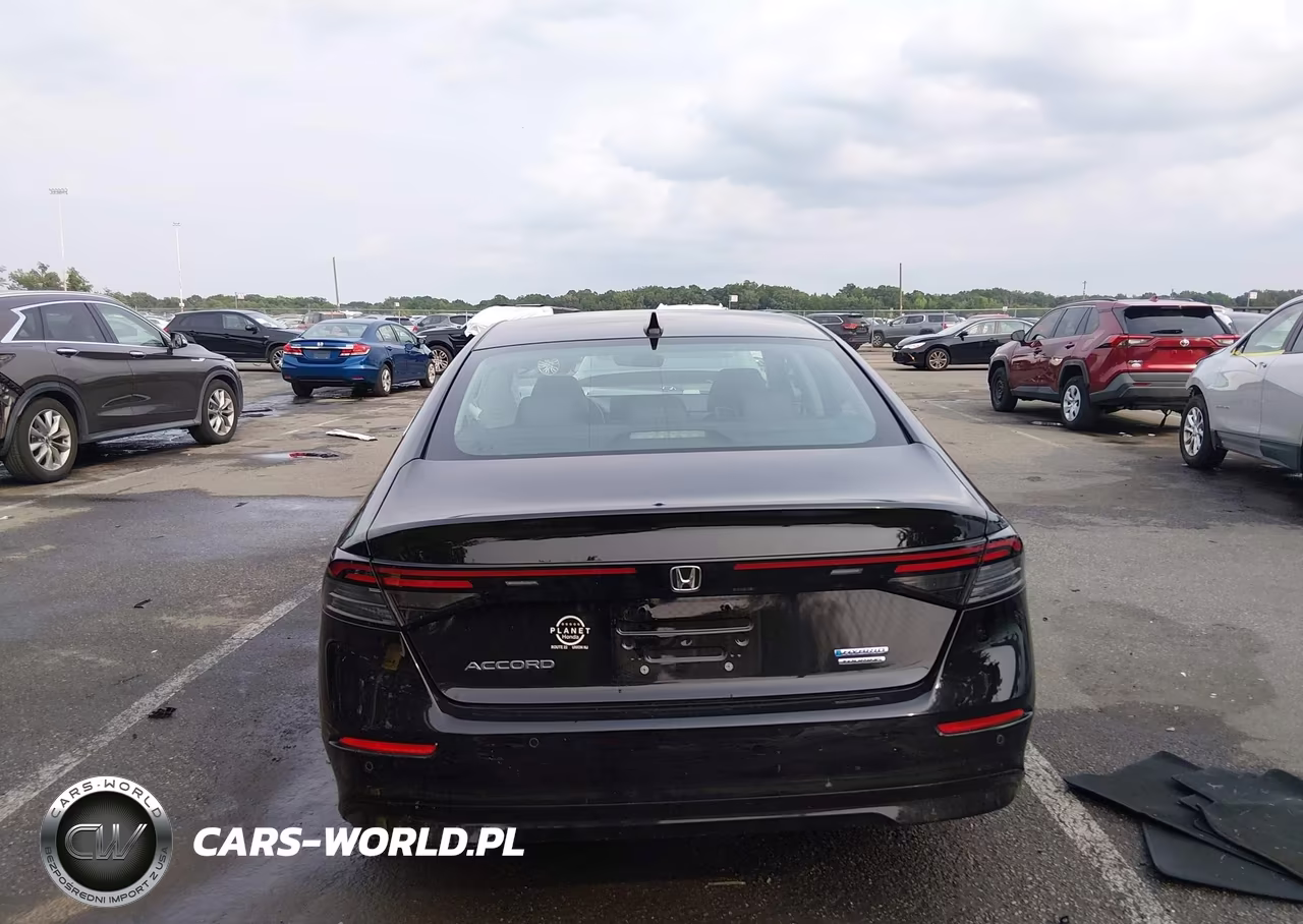 2024 Honda Accord Hybrid Touring VIN:1HGCY2F81RA094106 - 16