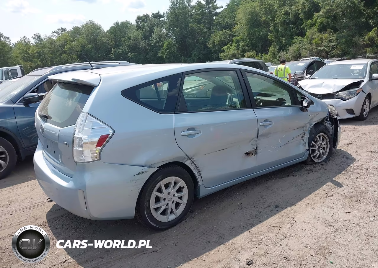 2014 Toyota Prius V Three VIN:JTDZN3EU2EJ007992 - 4