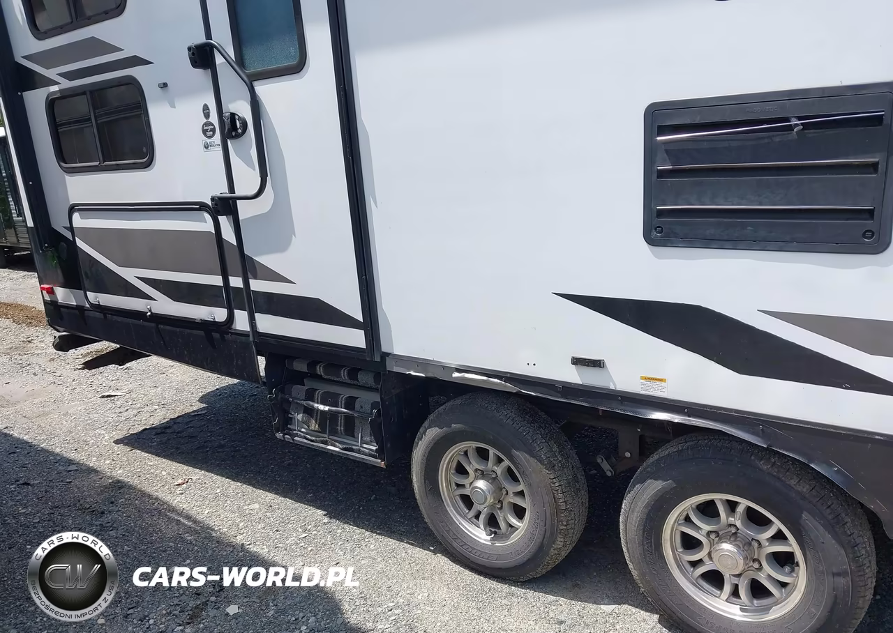2019 Grand Design Recreational Imagine VIN:573TE3228K6614494 - 6