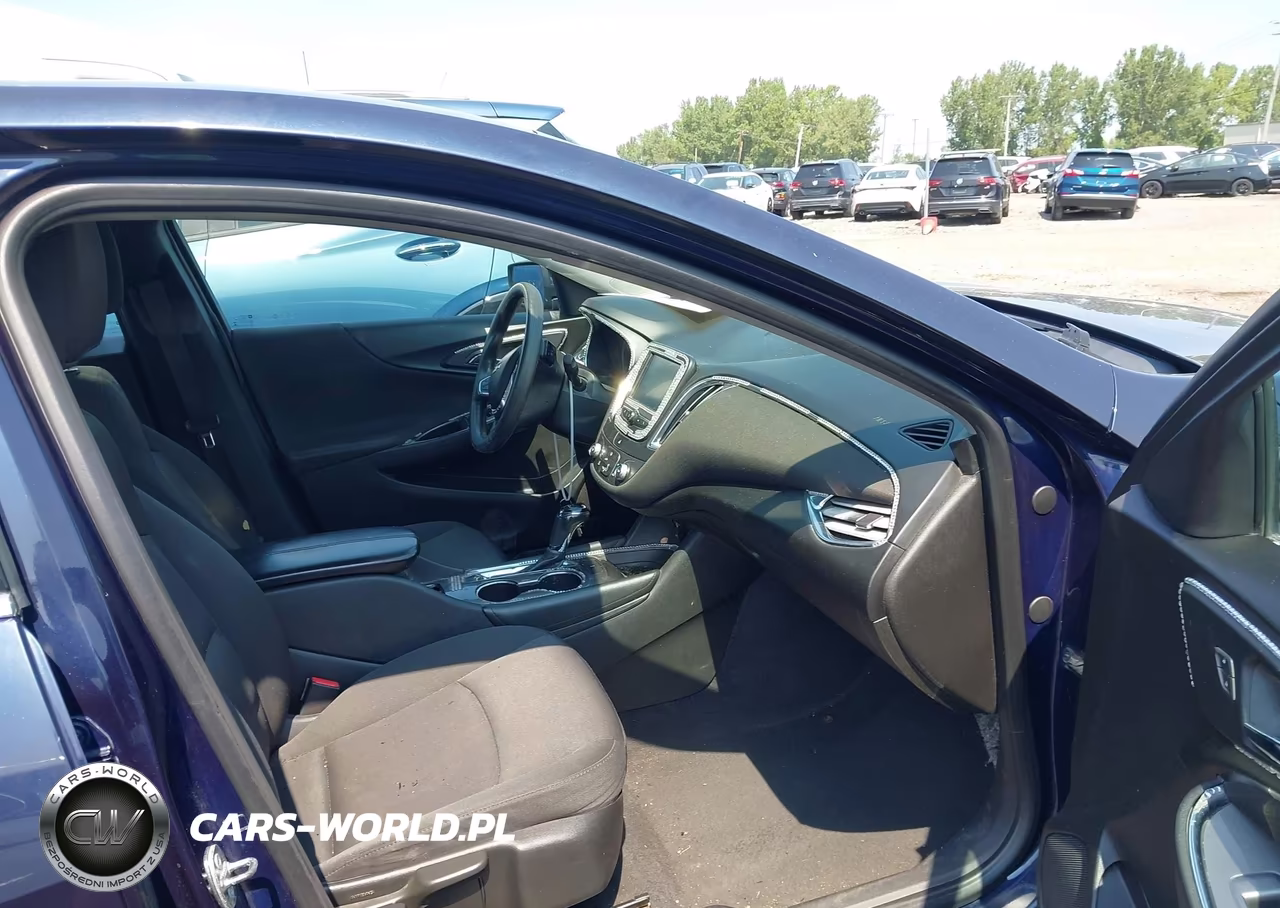 2018 Chevrolet Malibu Lt VIN:1G1ZD5ST8JF115386 - 5