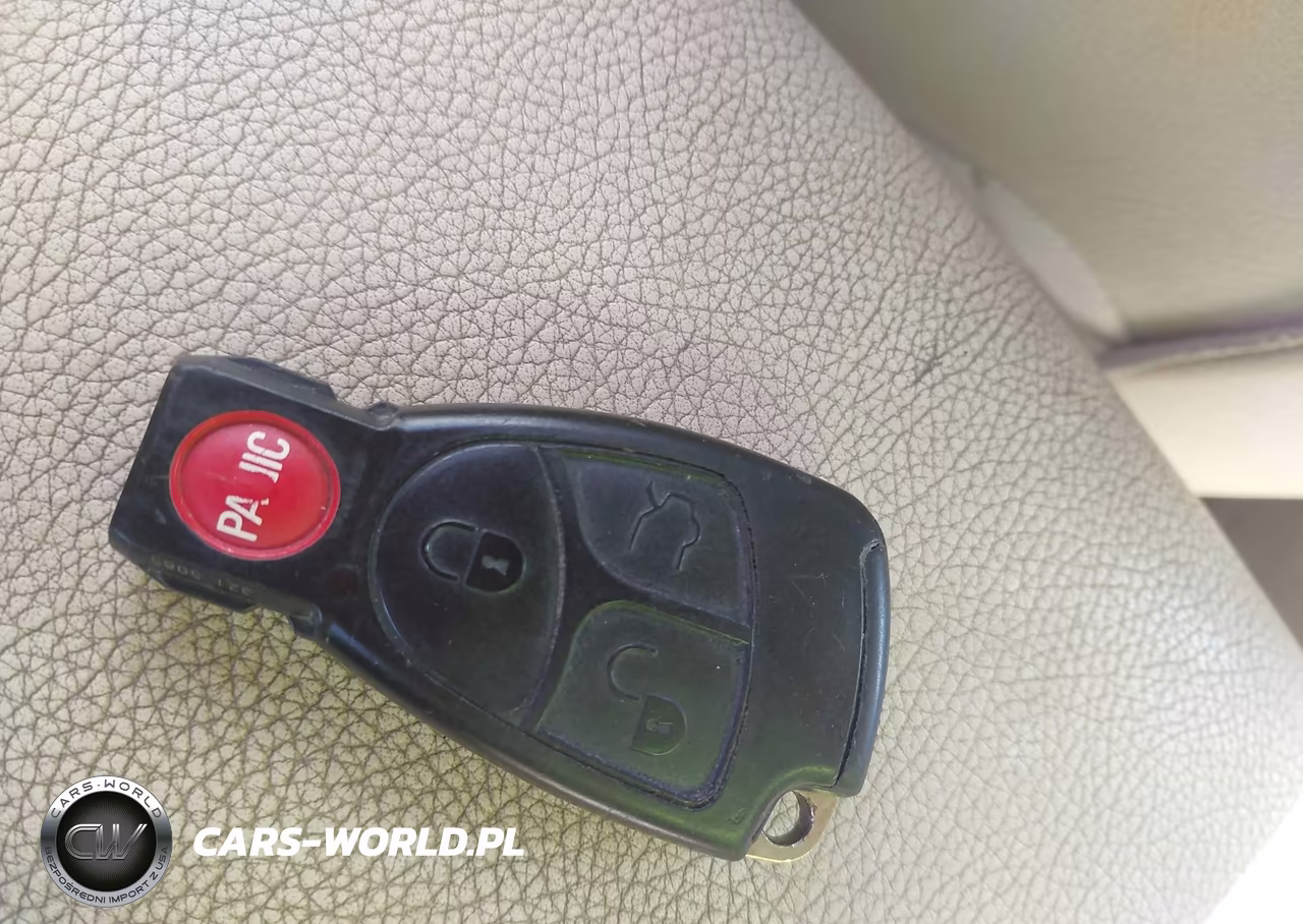 2005 Mercedes-Benz Clk 500 VIN:WDBTK75G95T052852 - 11