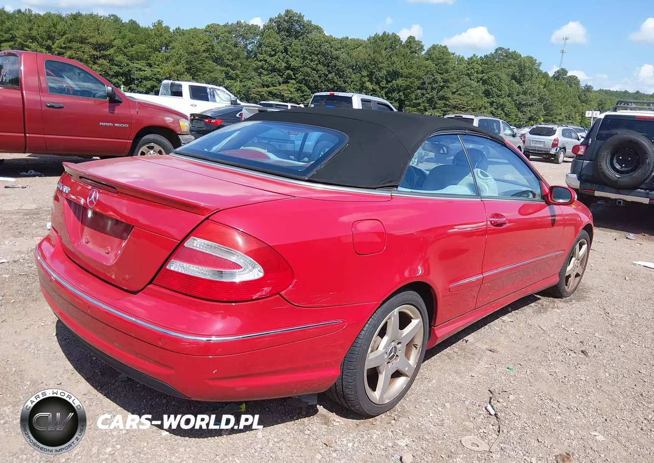 2005 Mercedes-Benz Clk 500 VIN:WDBTK75G95T052852 - 4