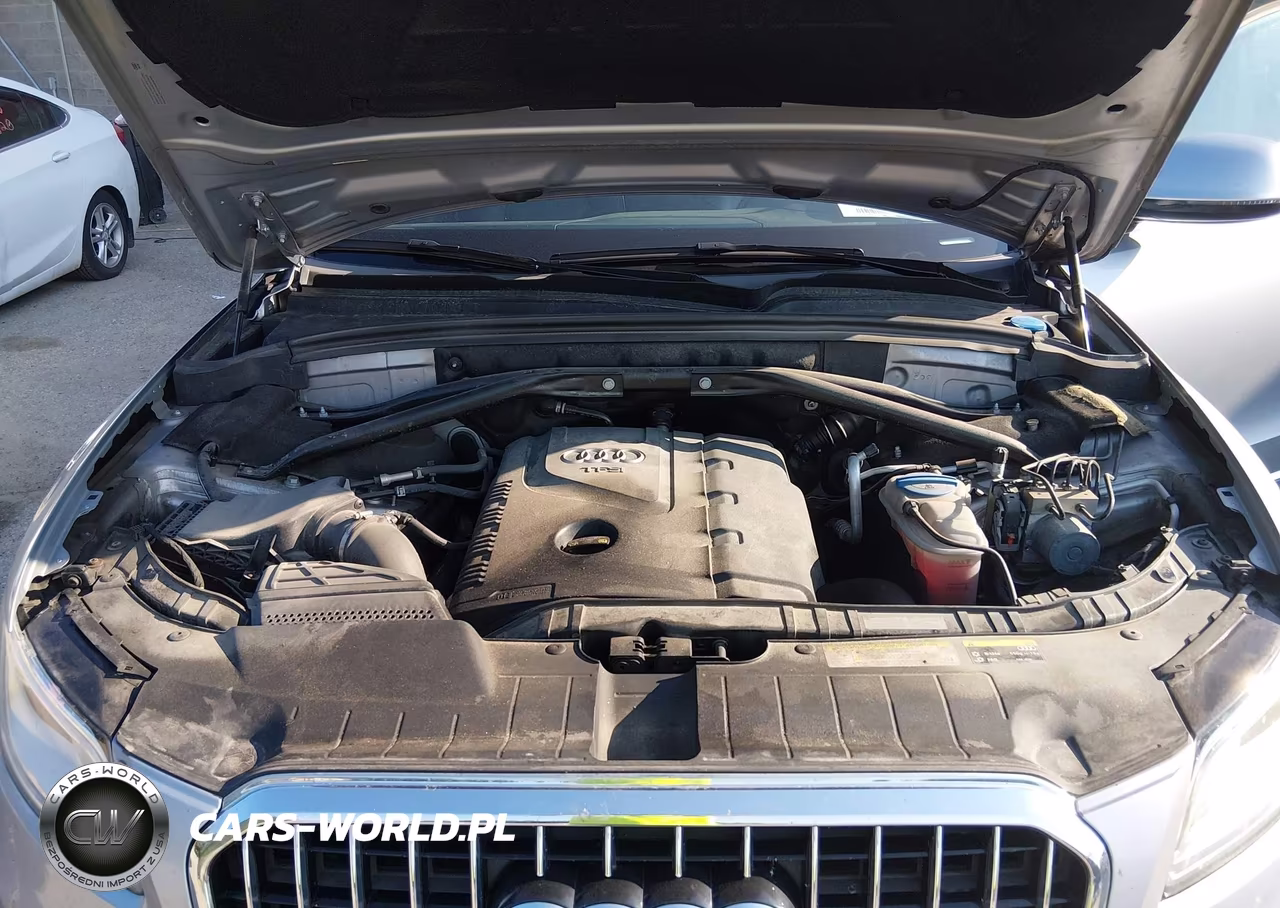 2015 Audi Q5 2.0T Premium VIN:WA1LFAFP0FA128757 - 10
