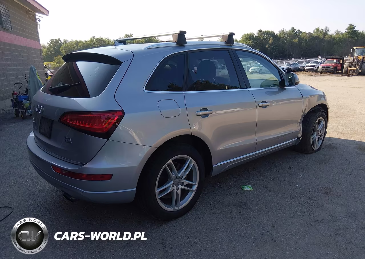 2015 Audi Q5 2.0T Premium VIN:WA1LFAFP0FA128757 - 4