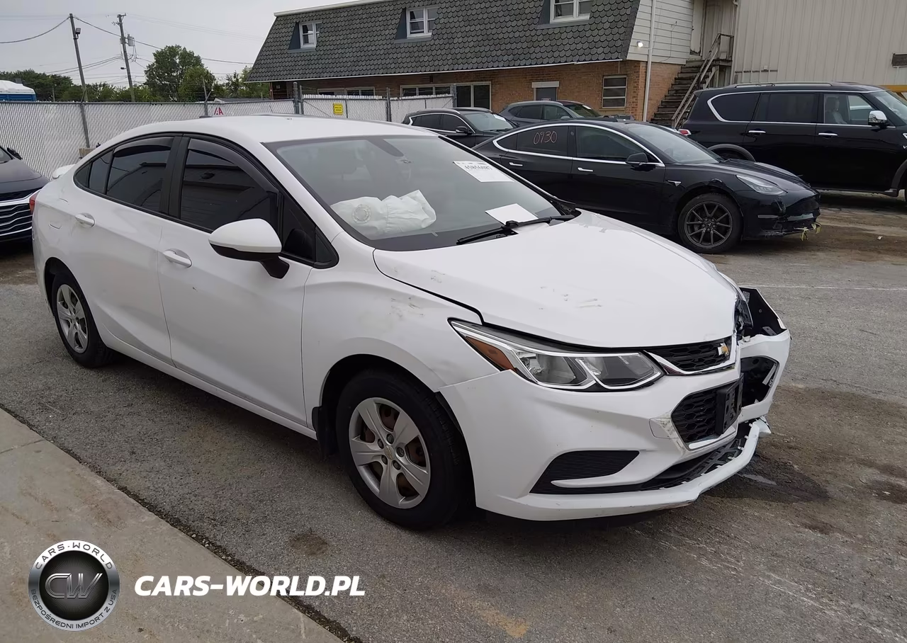 2017 Chevrolet Cruze Ls Auto – zdjęcie 1 z 16
