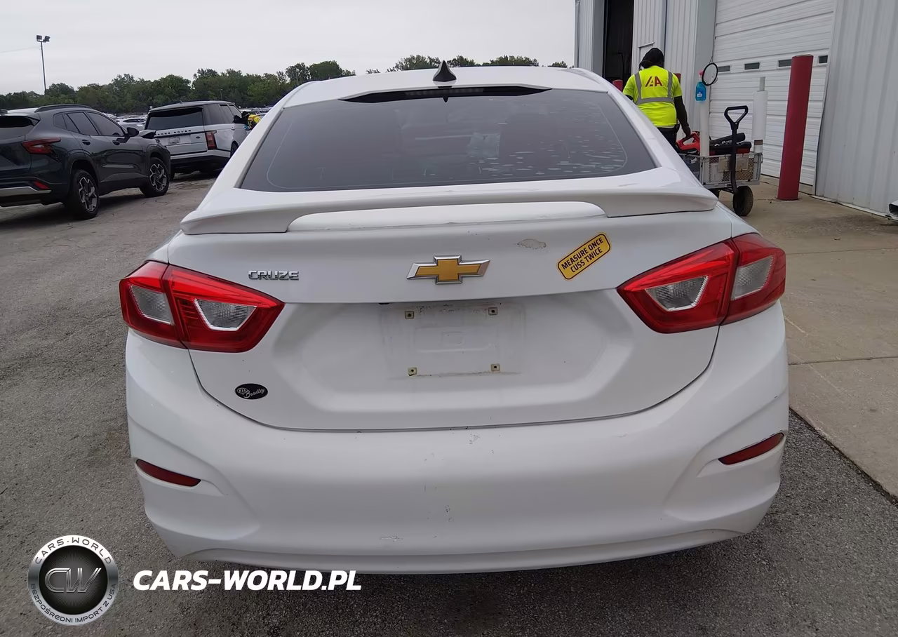 2017 Chevrolet Cruze Ls Auto VIN:1G1BC5SM4H7252049 - 16