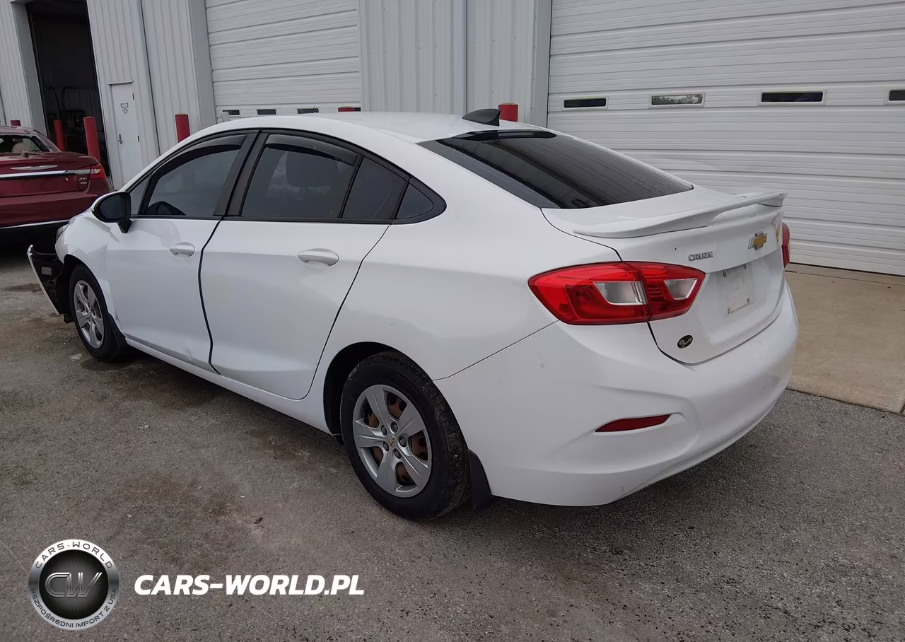 2017 Chevrolet Cruze Ls Auto VIN:1G1BC5SM4H7252049 - 3
