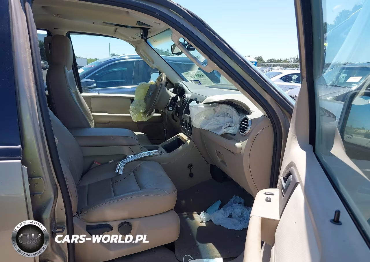2003 Ford Expedition Xlt VIN:1FMEU15WX3LC23724 - 5
