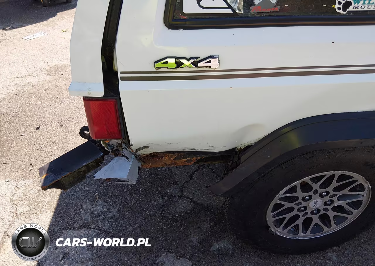 1992 Jeep Cherokee Sport VIN:1J4FJ88S2NL138733 - 13