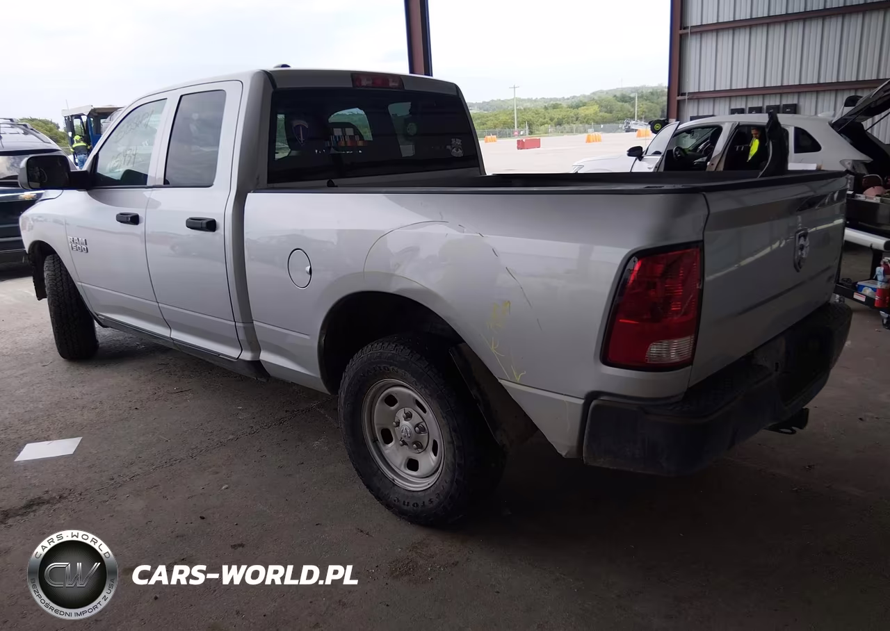 2017 Ram 1500 Tradesman 4X2 6'4 Box VIN:1C6RR6FG8HS609445 - 3