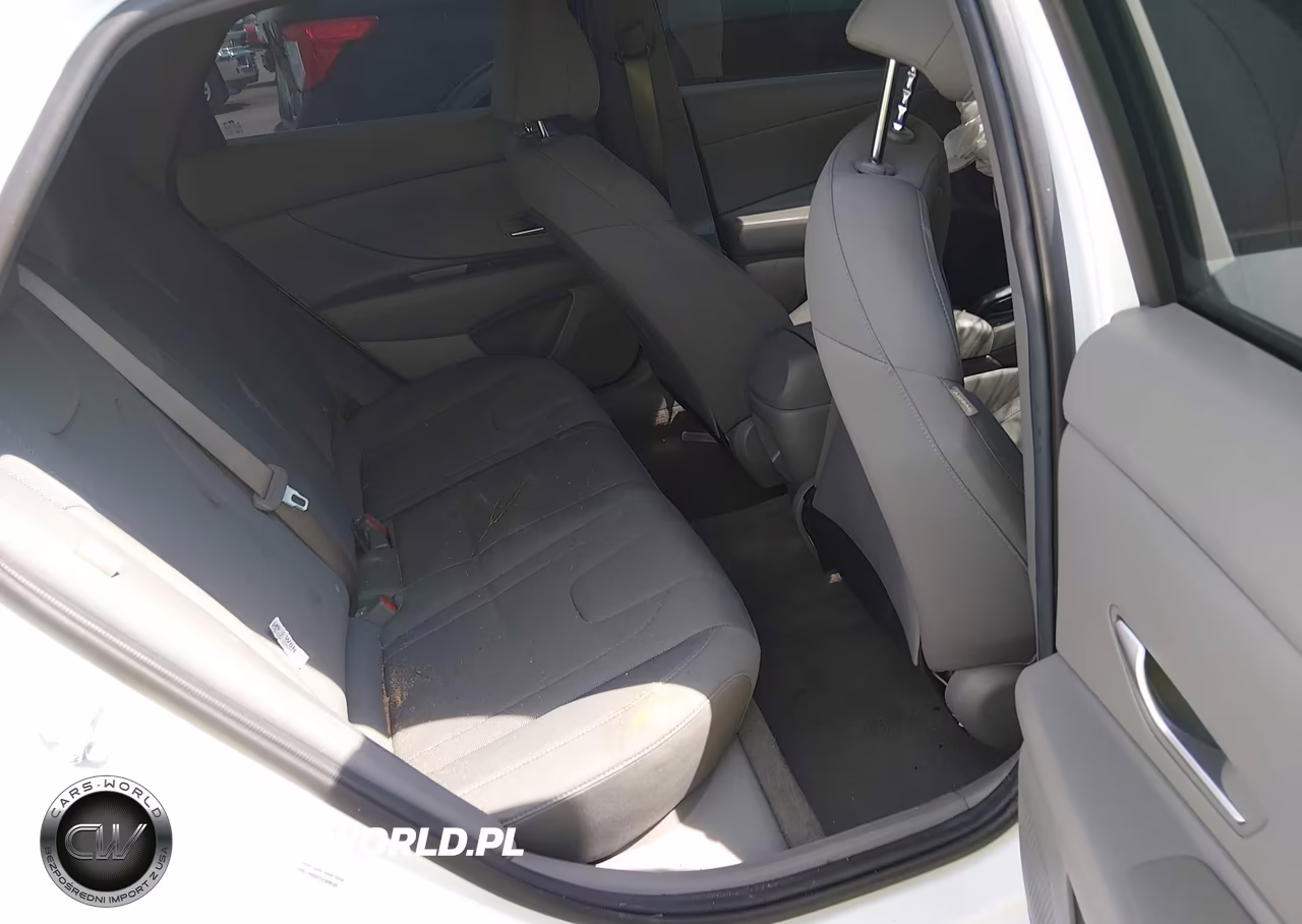 2026 Hyundai Elantra Se VIN:KMHLL4DG9TU189534 - 8