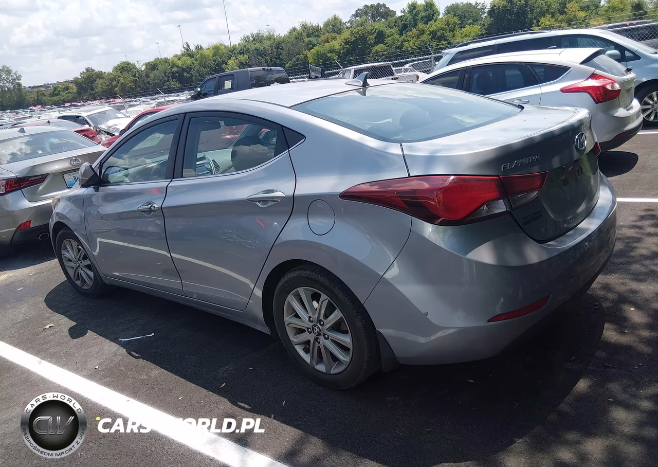 2015 Hyundai Elantra Se VIN:5NPDH4AE2FH610652 - 3