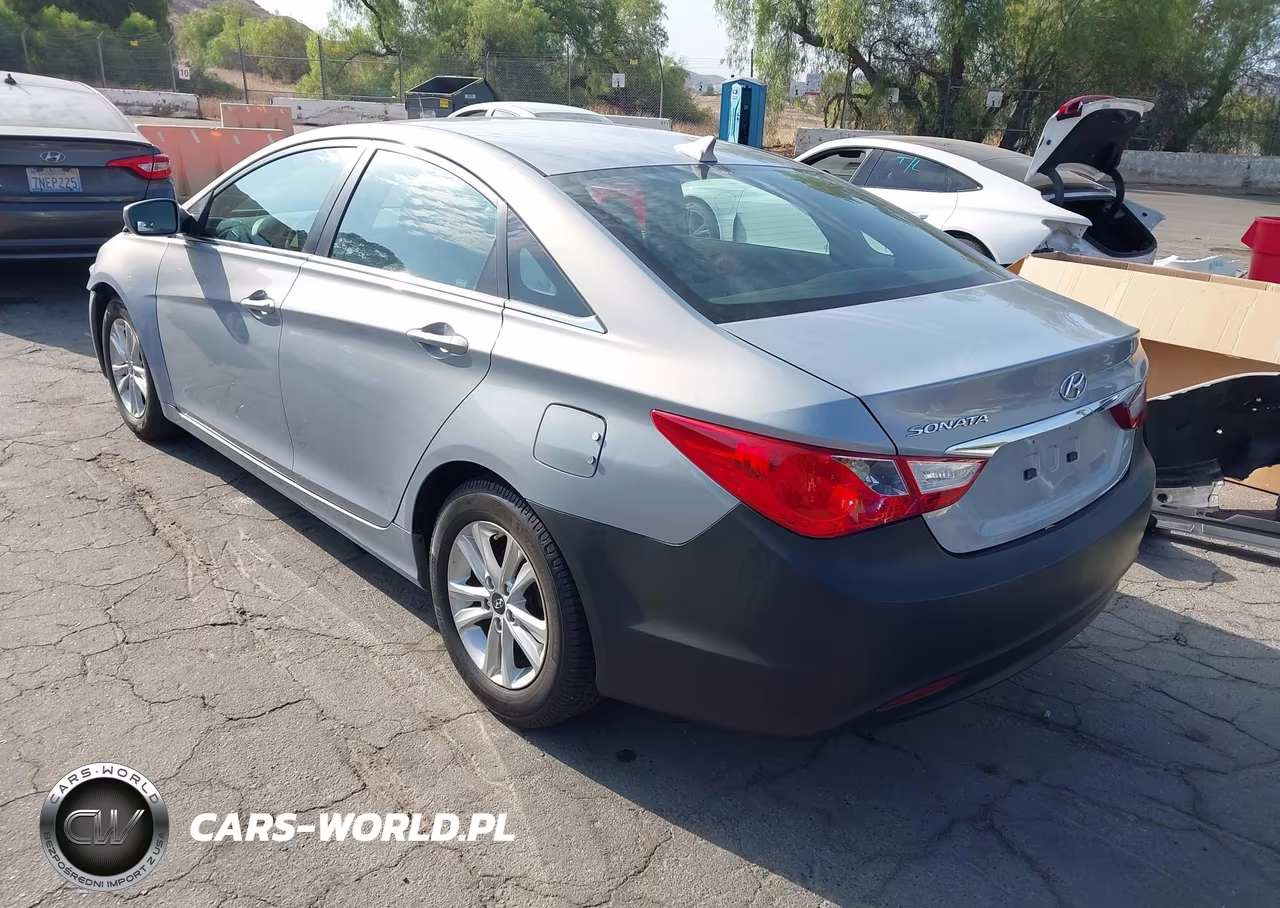 2011 Hyundai Sonata Gls VIN:5NPEB4AC7BH287939 - 3