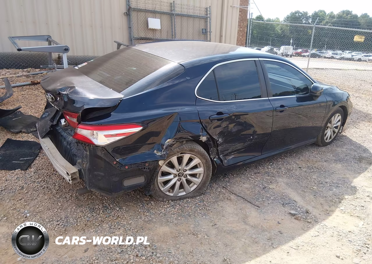2018 Toyota Camry L-Le-Xle-Se-Xse VIN:4T1B11HK1JU604955 - 4