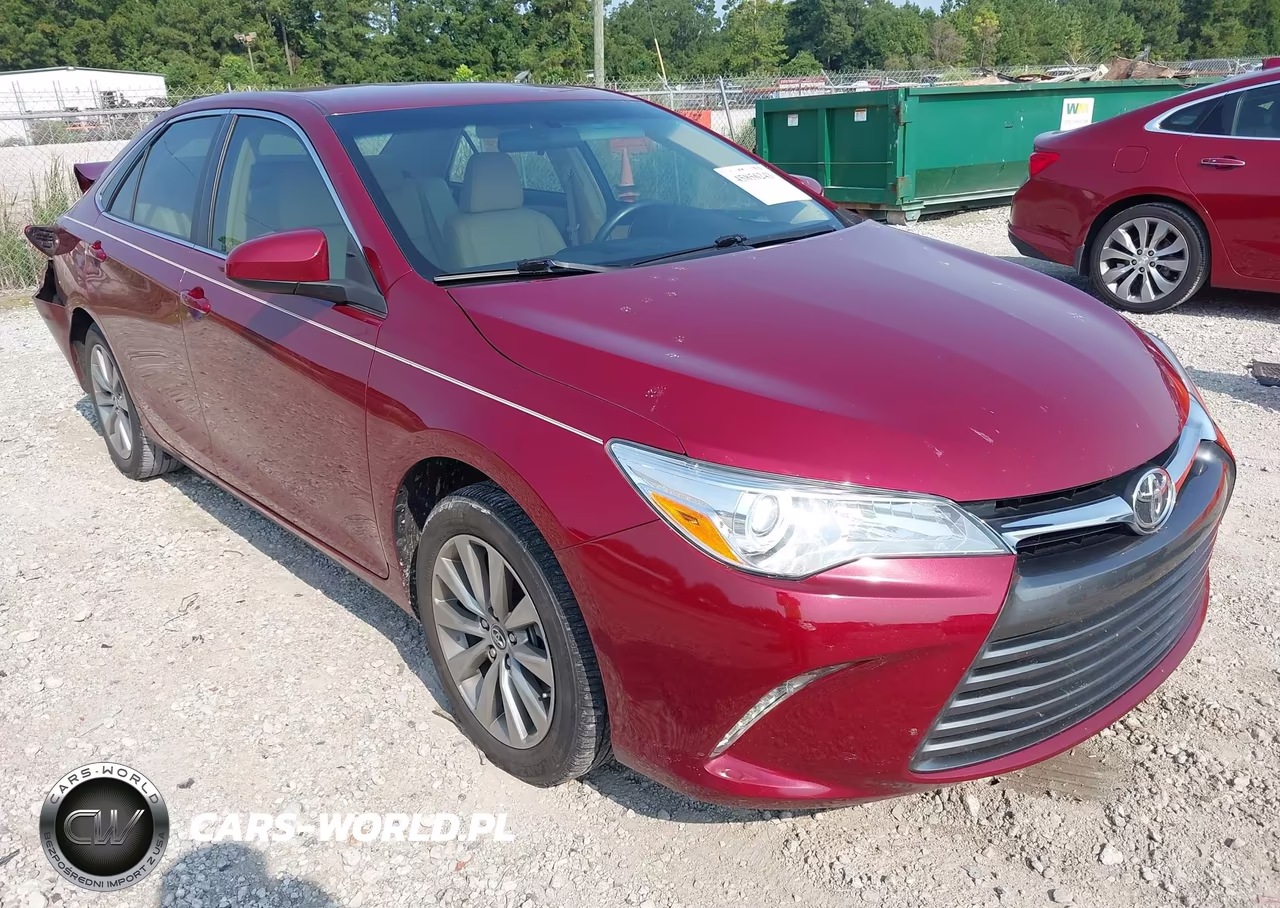 2016 Toyota Camry Xle VIN:4T1BF1FK3GU560518 - 1