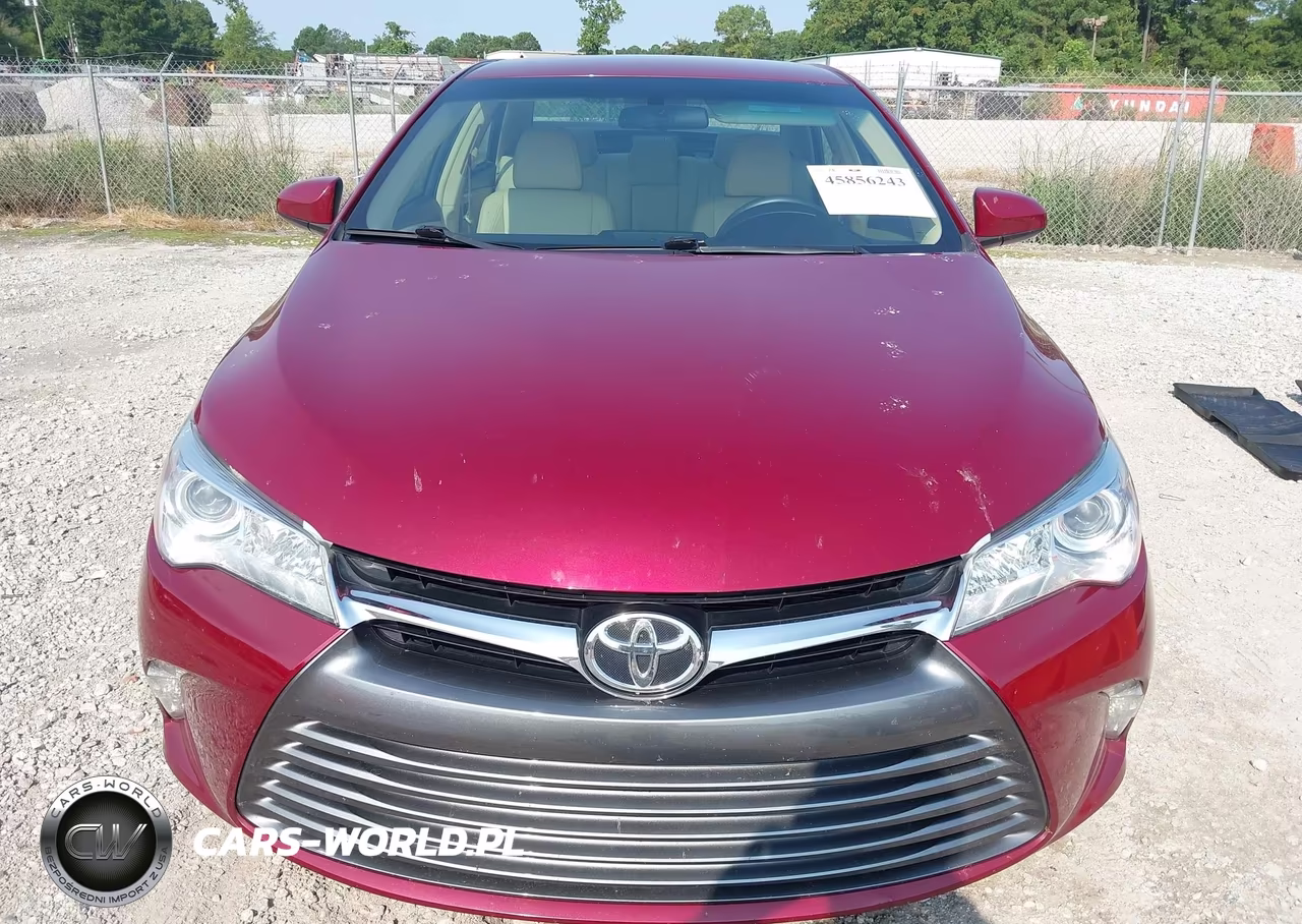 2016 Toyota Camry Xle VIN:4T1BF1FK3GU560518 - 12
