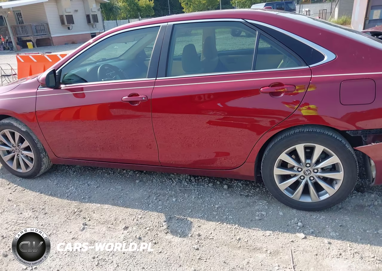 2016 Toyota Camry Xle VIN:4T1BF1FK3GU560518 - 14