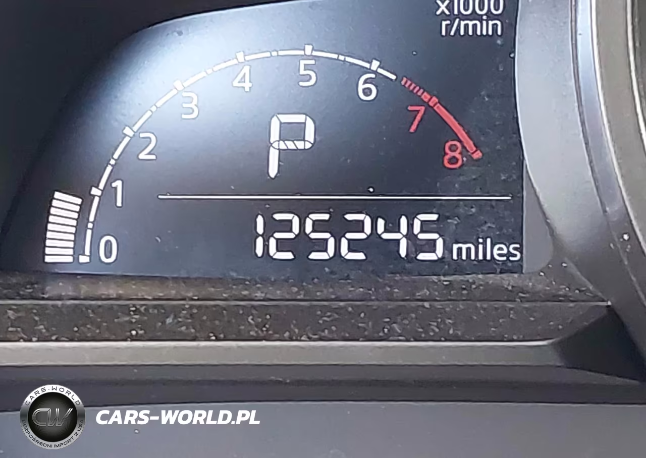 2018 Mazda Mazda3 Sport VIN:3MZBN1U75JM198531 - 15