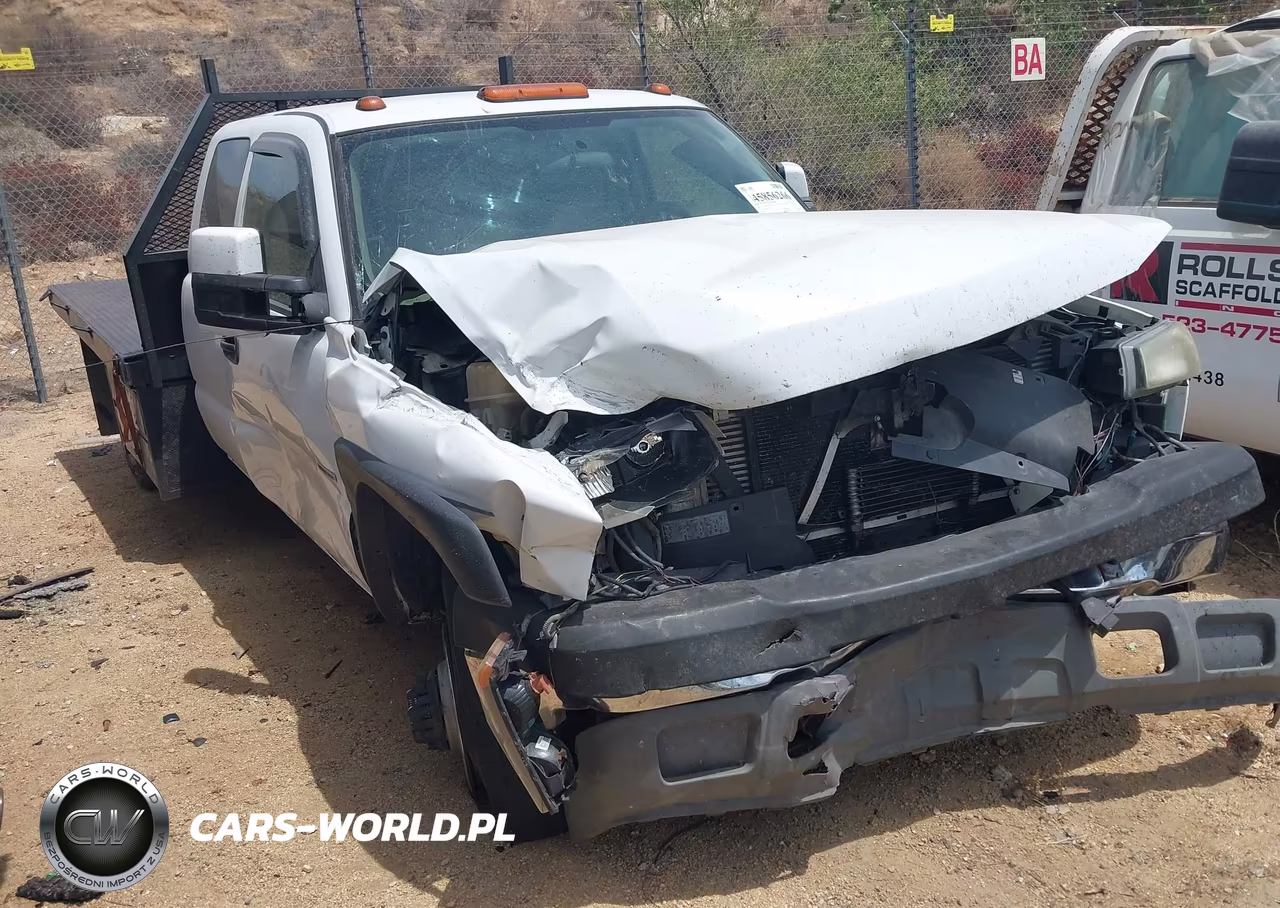 2005 Chevrolet Silverado 3500 Chassis VIN:1GBJK39255E103157 - 1
