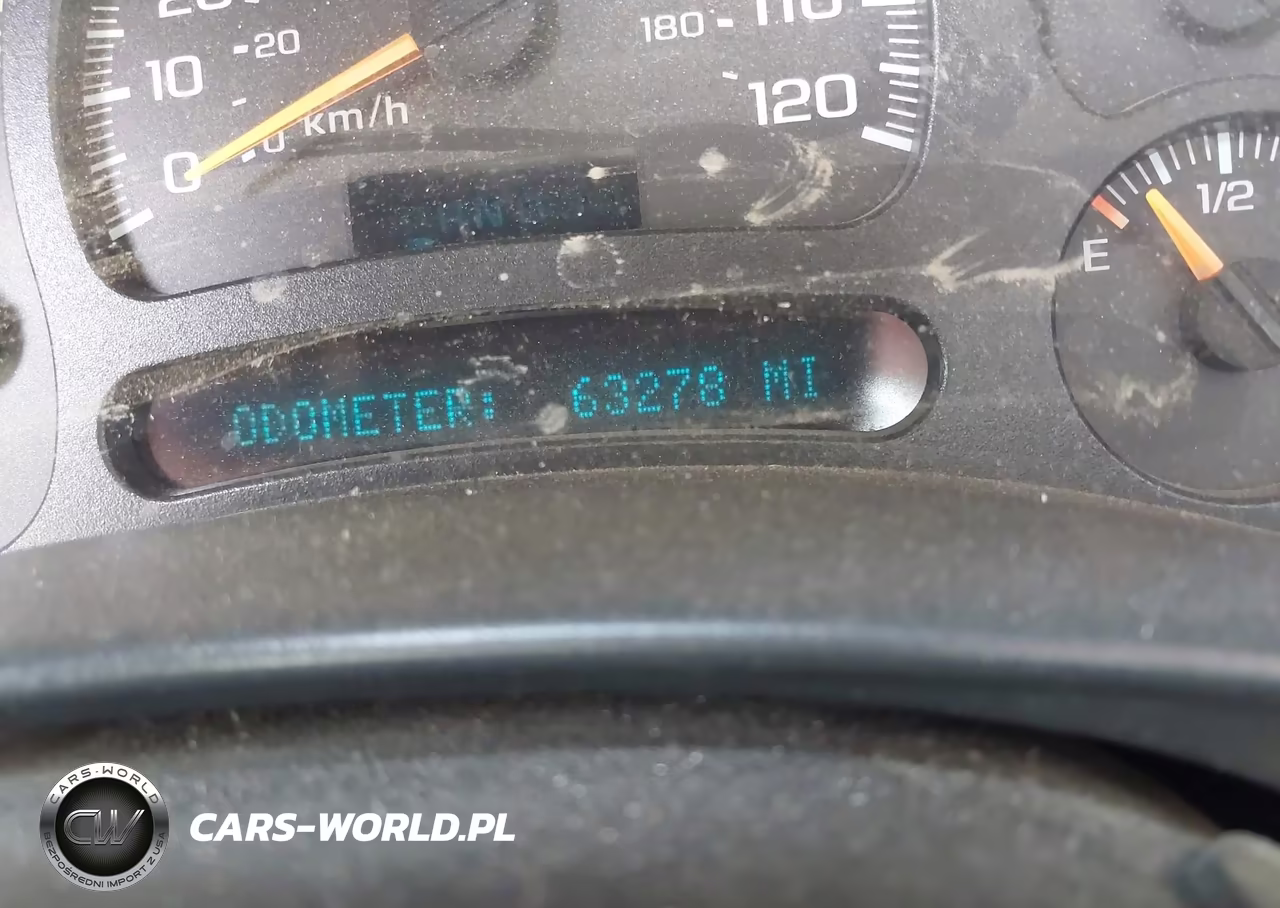 2005 Chevrolet Silverado 3500 Chassis VIN:1GBJK39255E103157 - 5