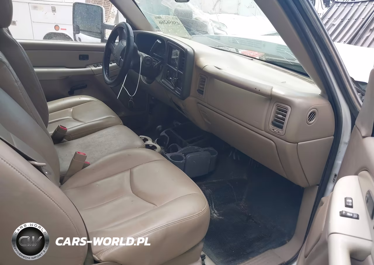 2005 Chevrolet Silverado 3500 Chassis VIN:1GBJK39255E103157 - 7