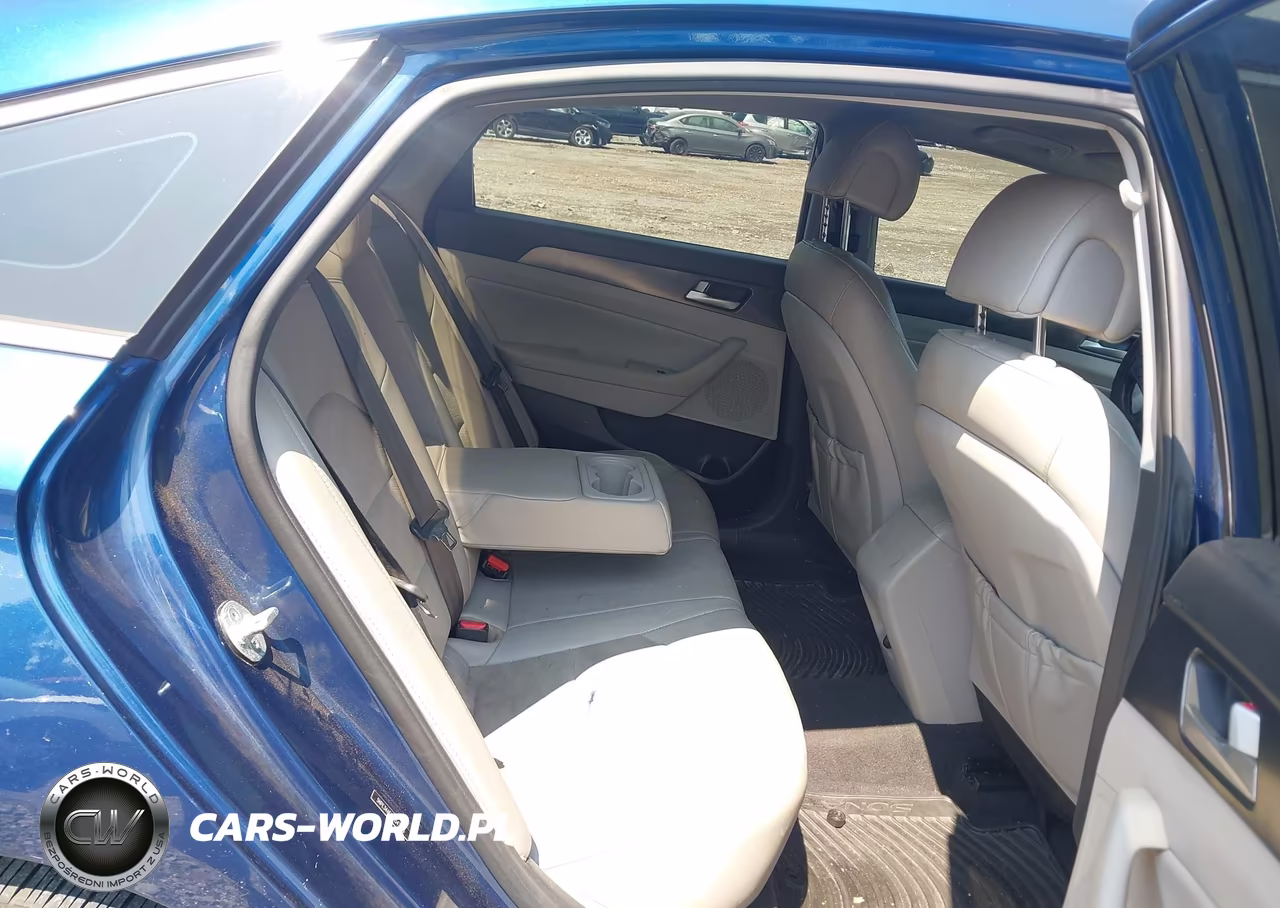 2017 Hyundai Sonata Sport VIN:5NPE34AF3HH547303 - 8