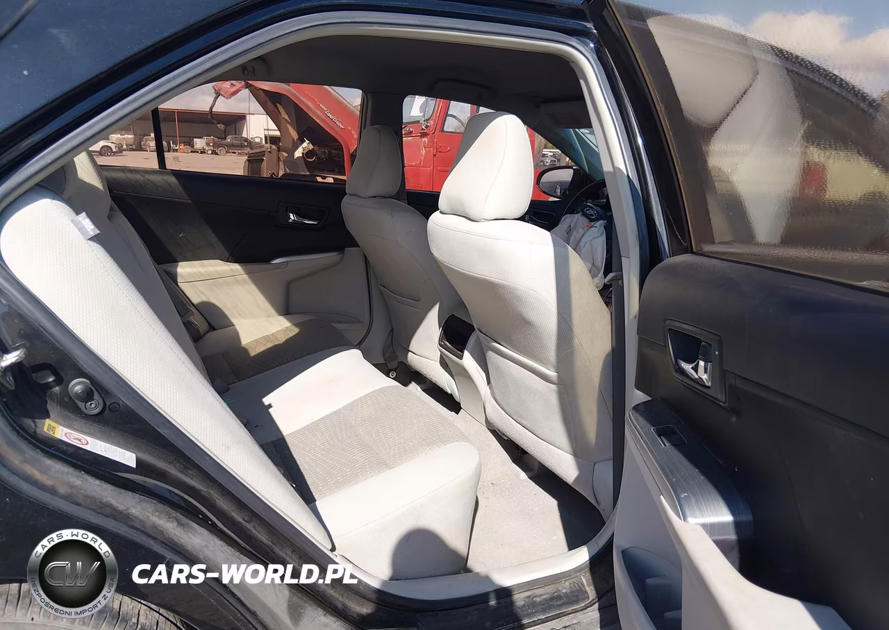 2014 Toyota Camry Hybrid Le VIN:4T1BD1FK9EU110214 - 8