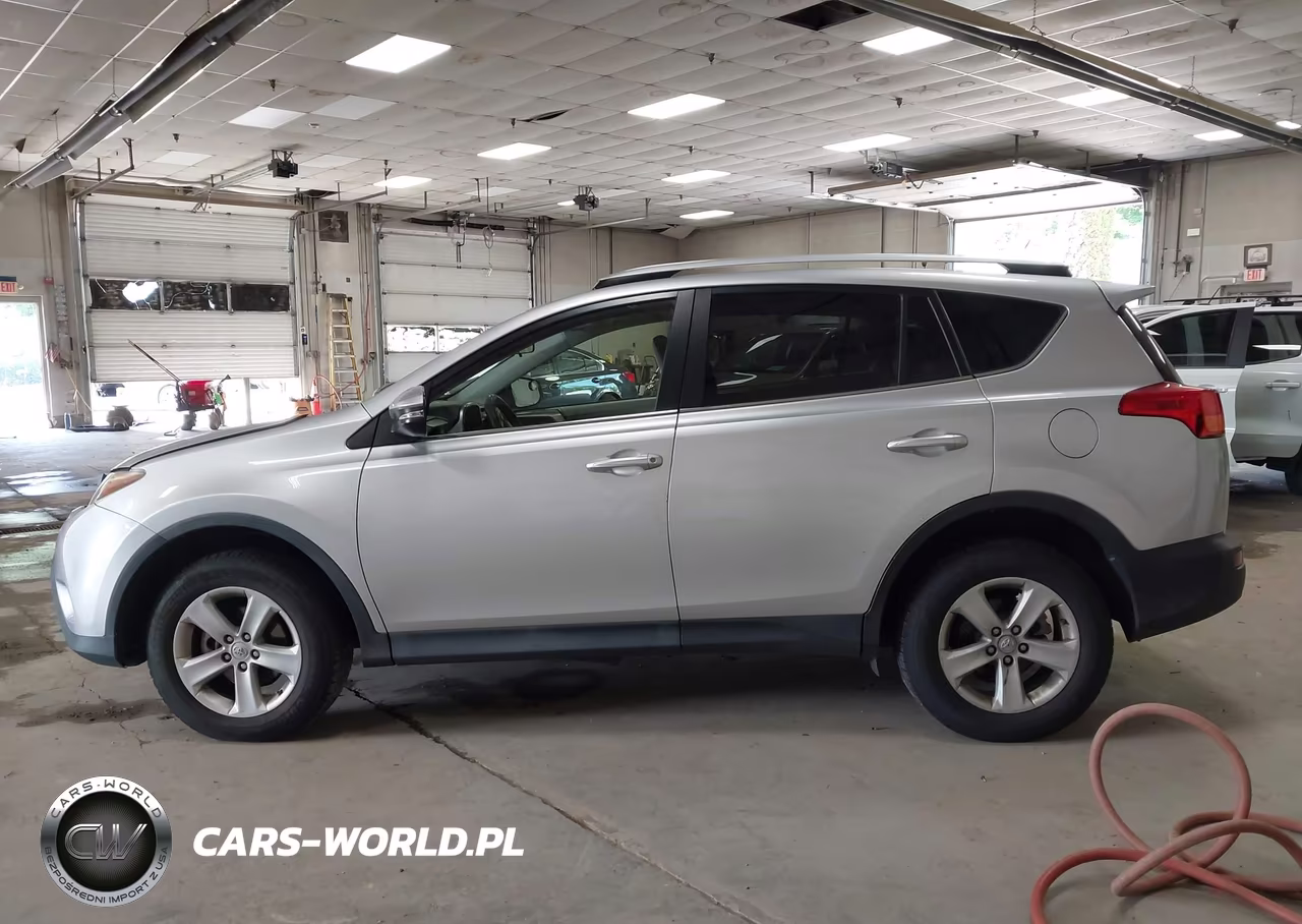2013 Toyota Rav4 Xle VIN:JTMRFREV0DD002960 - 14