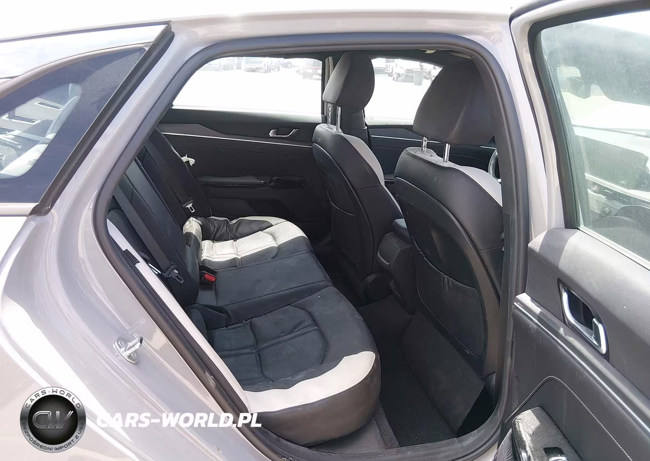 2025 Kia K5 Gt-Line VIN:KNAG64J7XS5277791 - 8