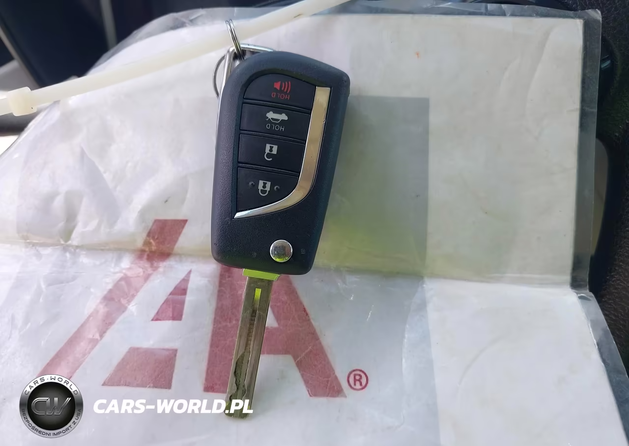 2026 Toyota Corolla Le VIN:5YFB4MDE7TP374240 - 11