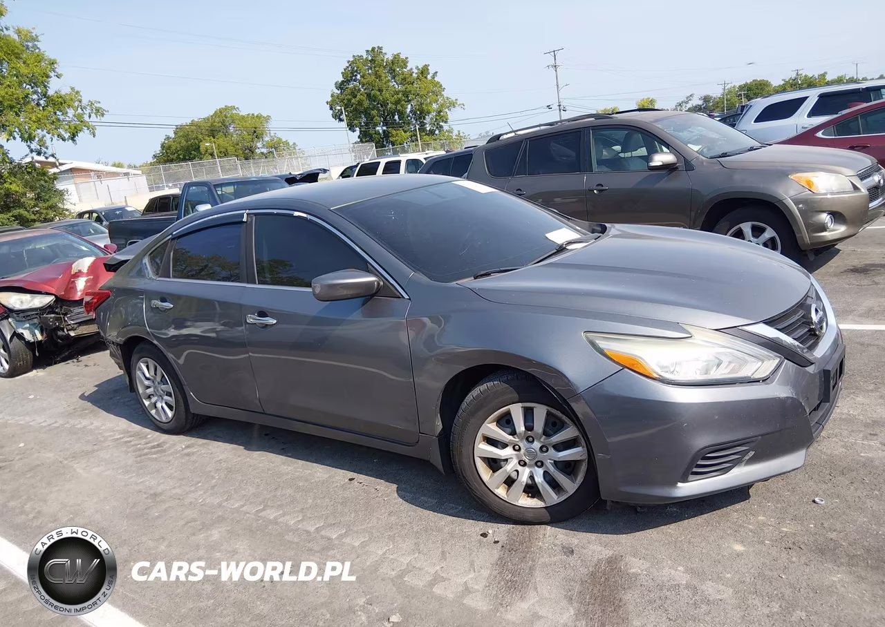 2017 Nissan Altima 2.5 VIN:1N4AL3AP4HC272656 - 12
