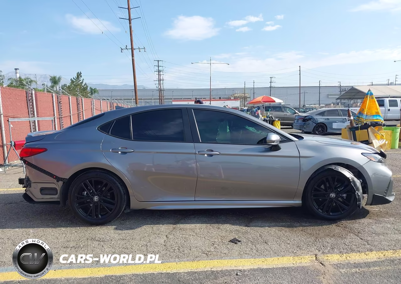 2025 Toyota Camry Se VIN:4T1DAACK7SU519085 - 13