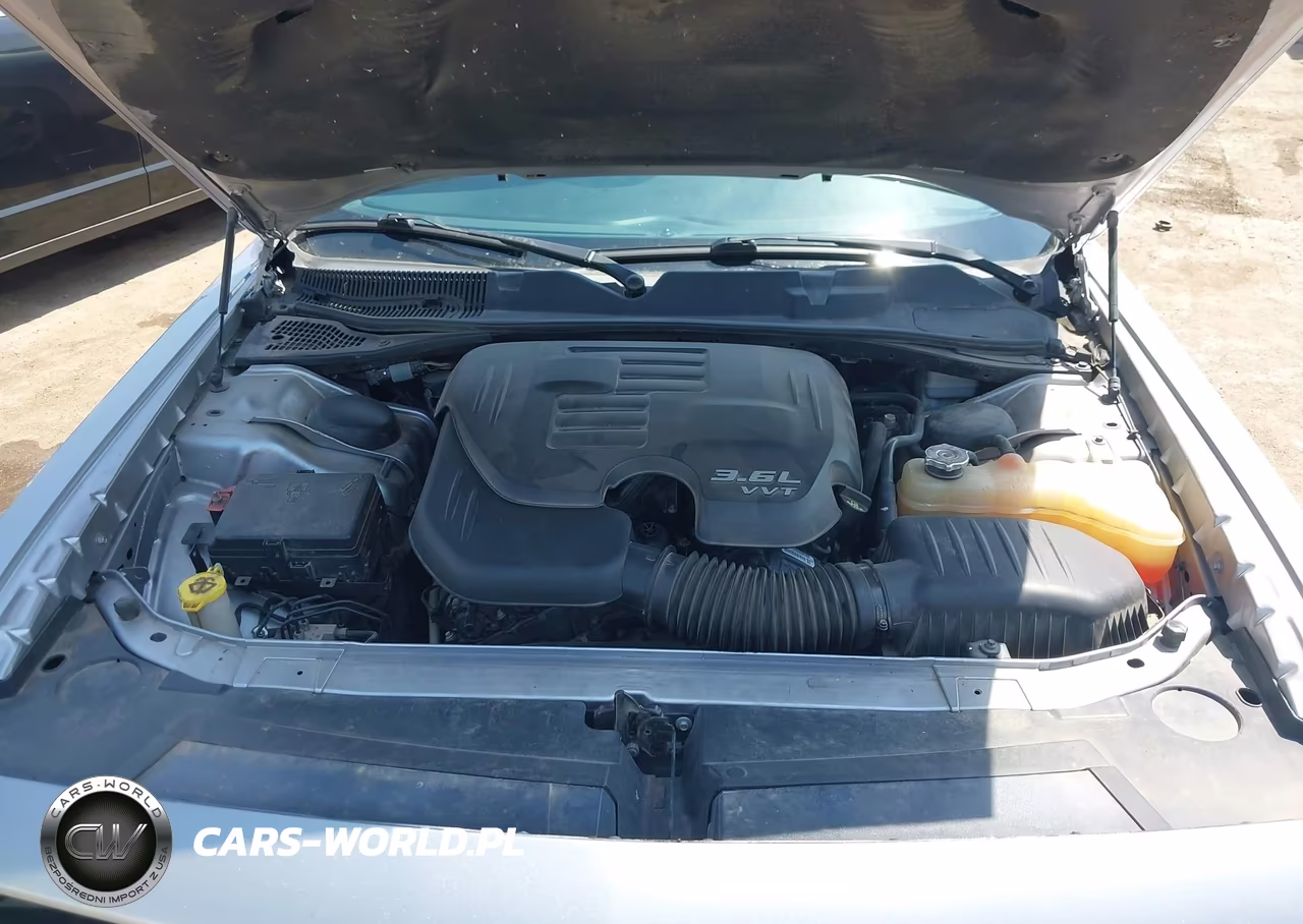 2015 Dodge Challenger Sxt VIN:2C3CDZAG2FH888454 - 10