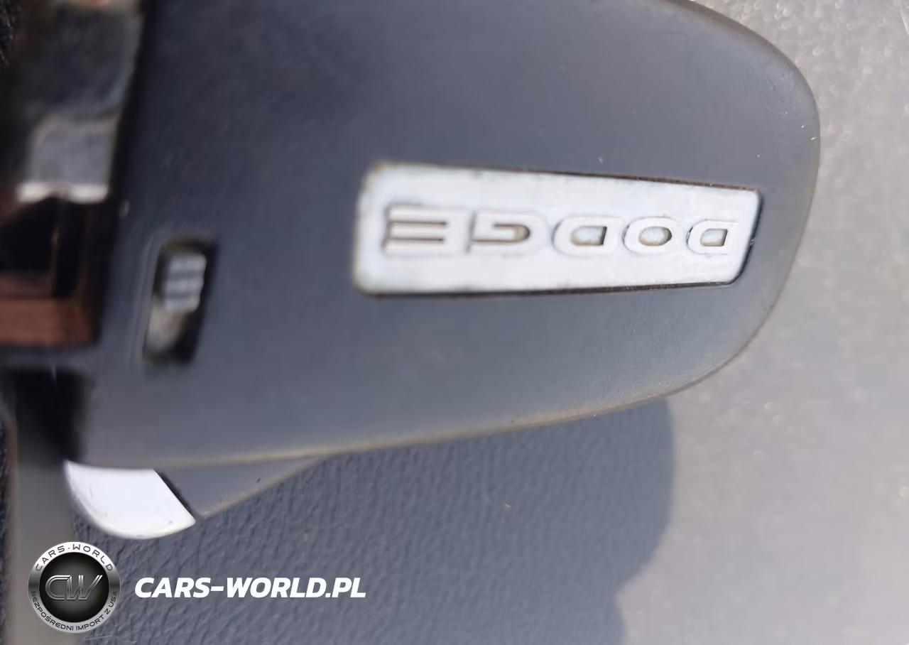 2015 Dodge Challenger Sxt VIN:2C3CDZAG2FH888454 - 11