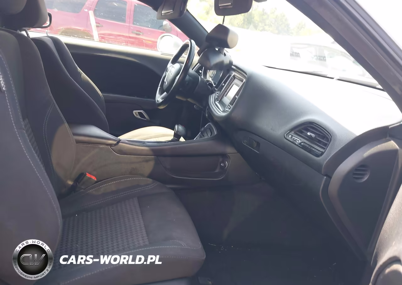 2015 Dodge Challenger Sxt VIN:2C3CDZAG2FH888454 - 5