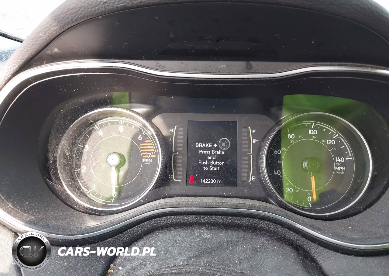 2020 Jeep Cherokee Altitude 4X4 VIN:1C4PJMLB8LD622875 - 7