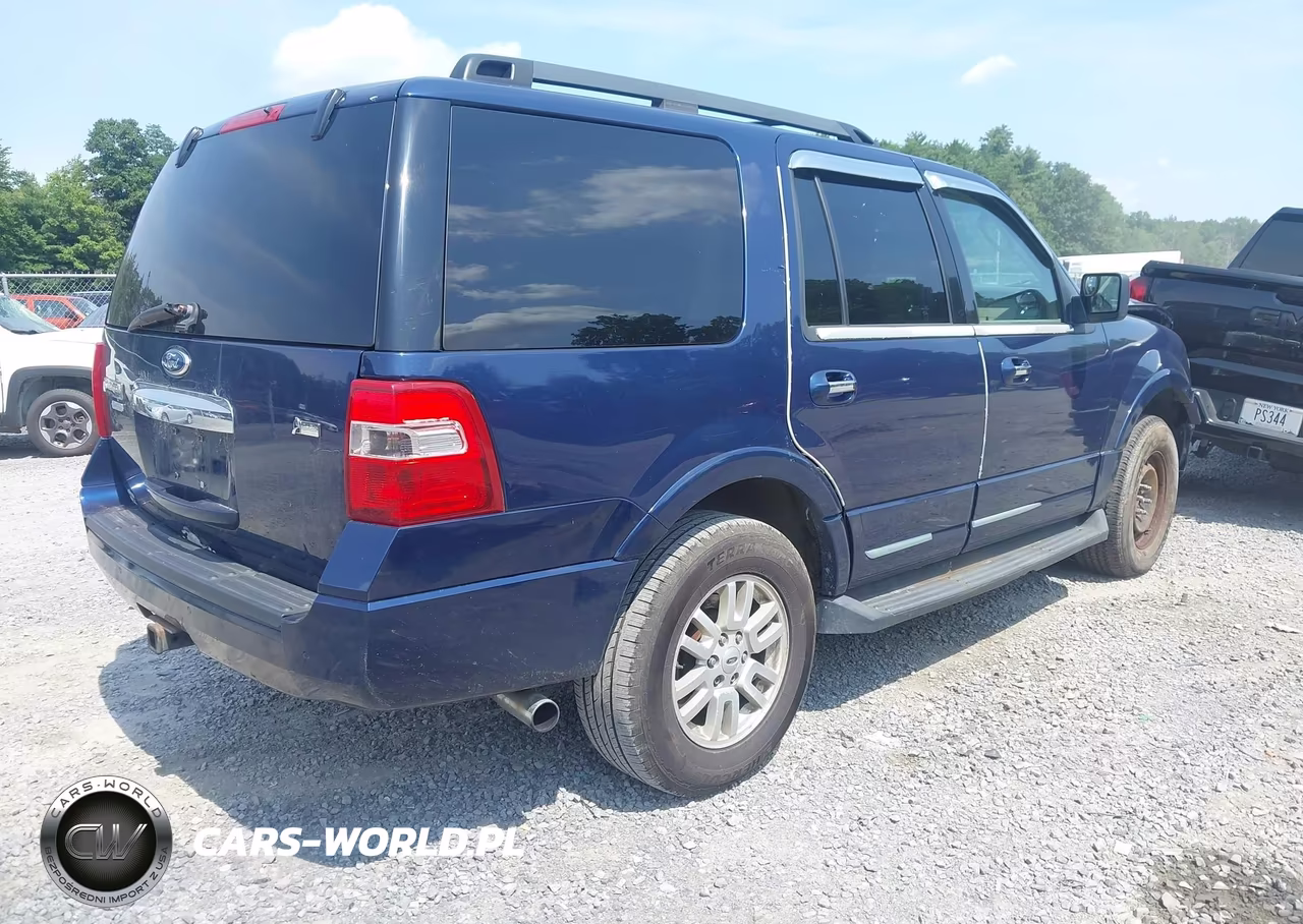 2011 Ford Expedition Xlt VIN:1FMJU1J5XBEF55645 - 4