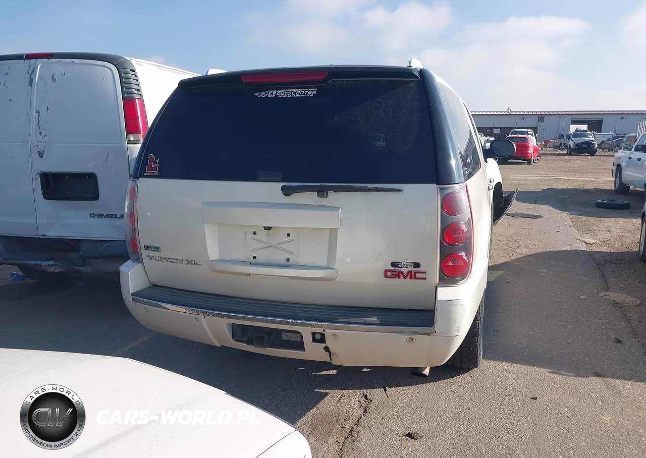2011 GMC Yukon Xl 1500 Denali VIN:1GKS2MEF2BR341832 - 16