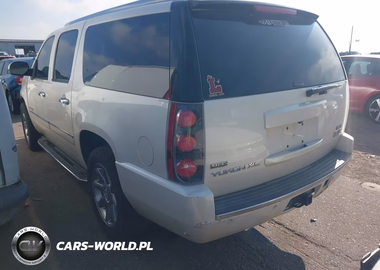 2011 GMC Yukon Xl 1500 Denali VIN:1GKS2MEF2BR341832 - 3