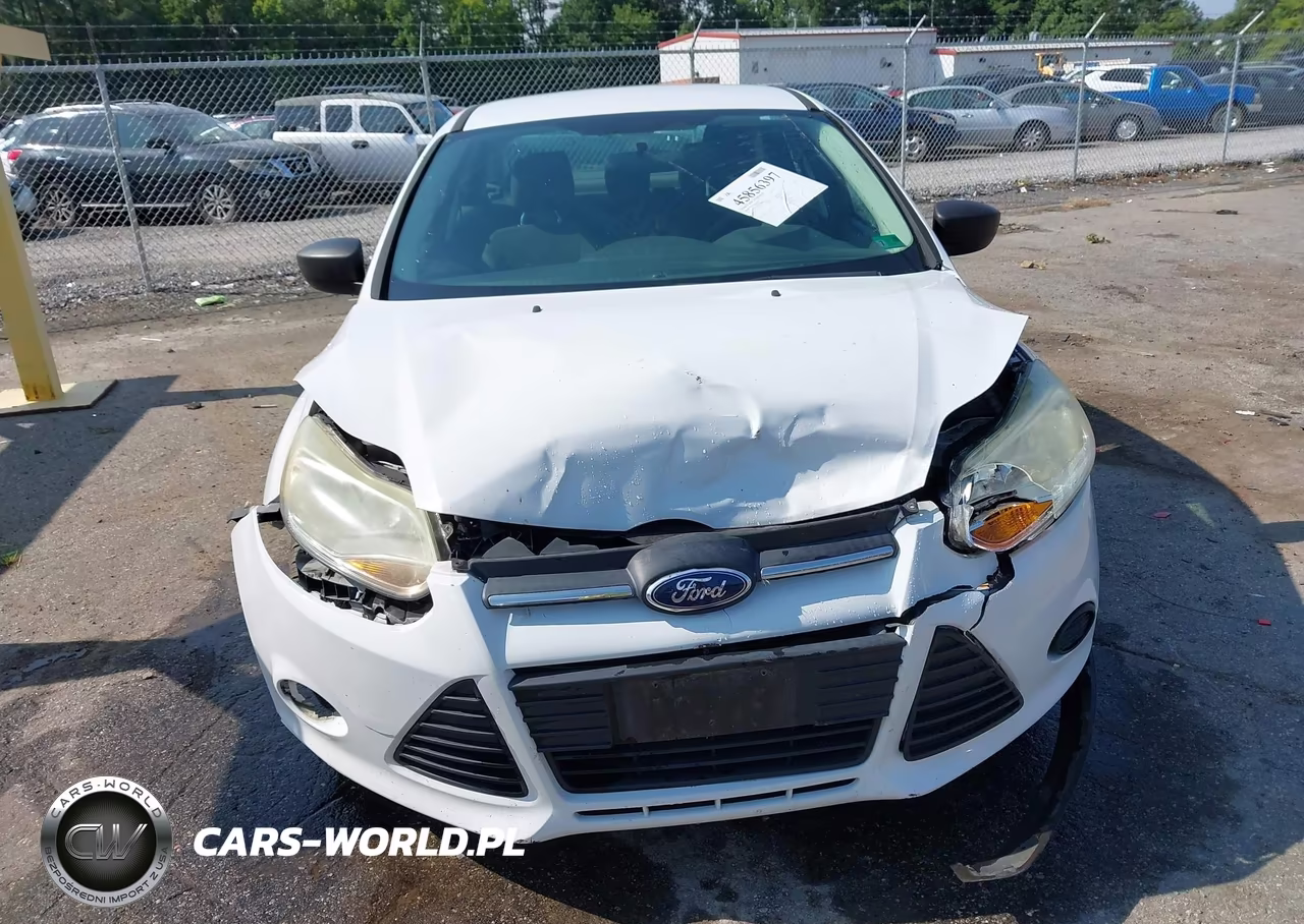 2014 Ford Focus S VIN:1FADP3E26EL127615 - 12