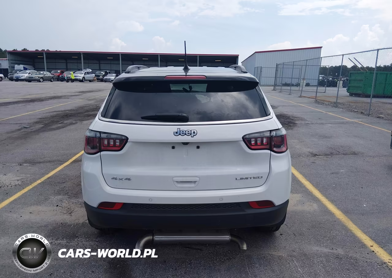 2025 Jeep Compass Limited 4X4 VIN:3C4NJDCN0ST558535 - 17