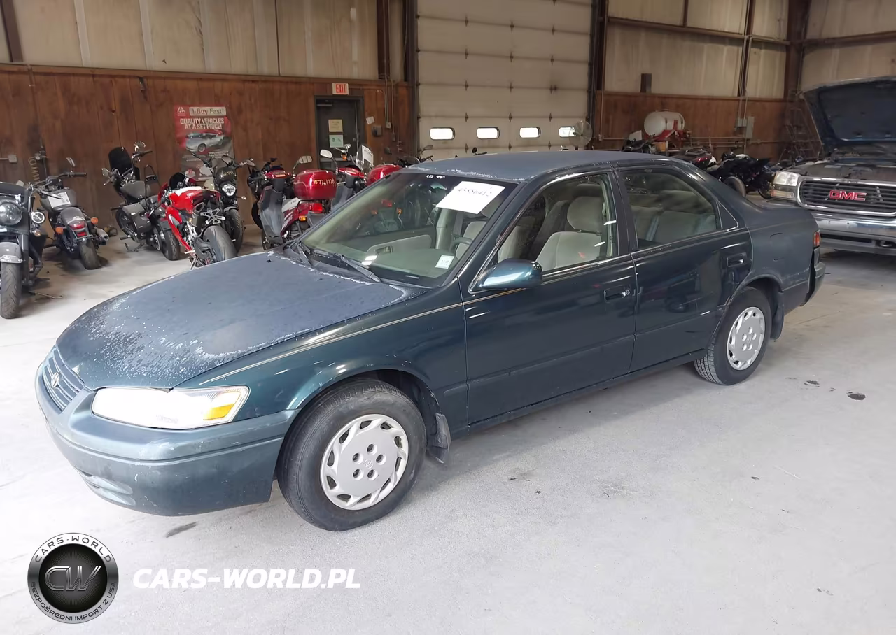 1998 Toyota Camry Le VIN:JT2BG22K5W0247952 - 2