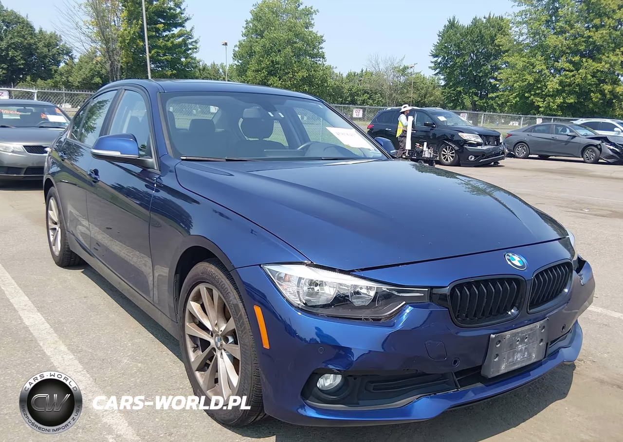 2017 BMW 320I xDrive – zdjęcie 1 z 16