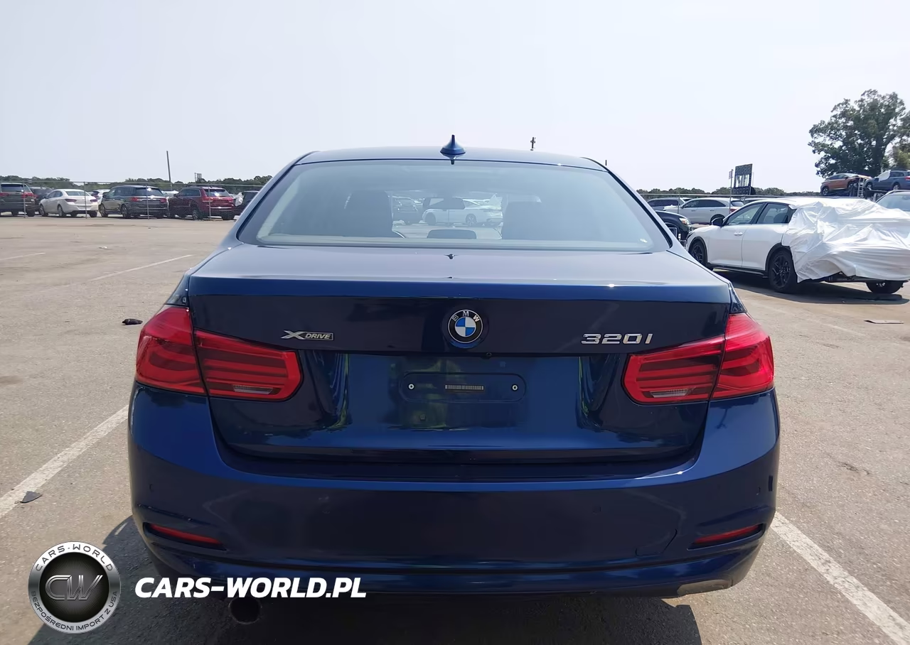 2017 BMW 320I xDrive VIN:WBA8E5G54HNU42262 - 15