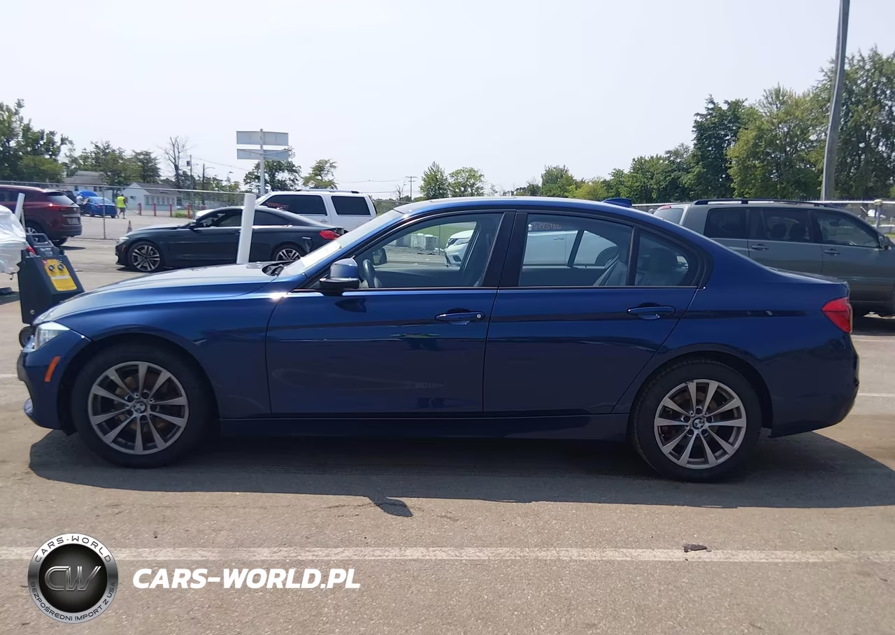 2017 BMW 320I xDrive VIN:WBA8E5G54HNU42262 - 16