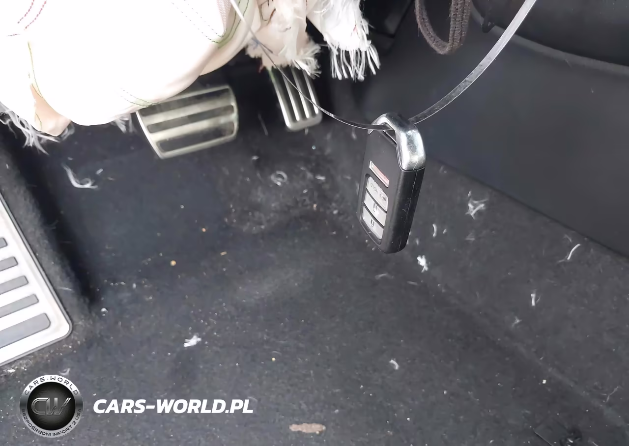 2019 Honda Accord Sport VIN:1HGCV1F35KA027120 - 11